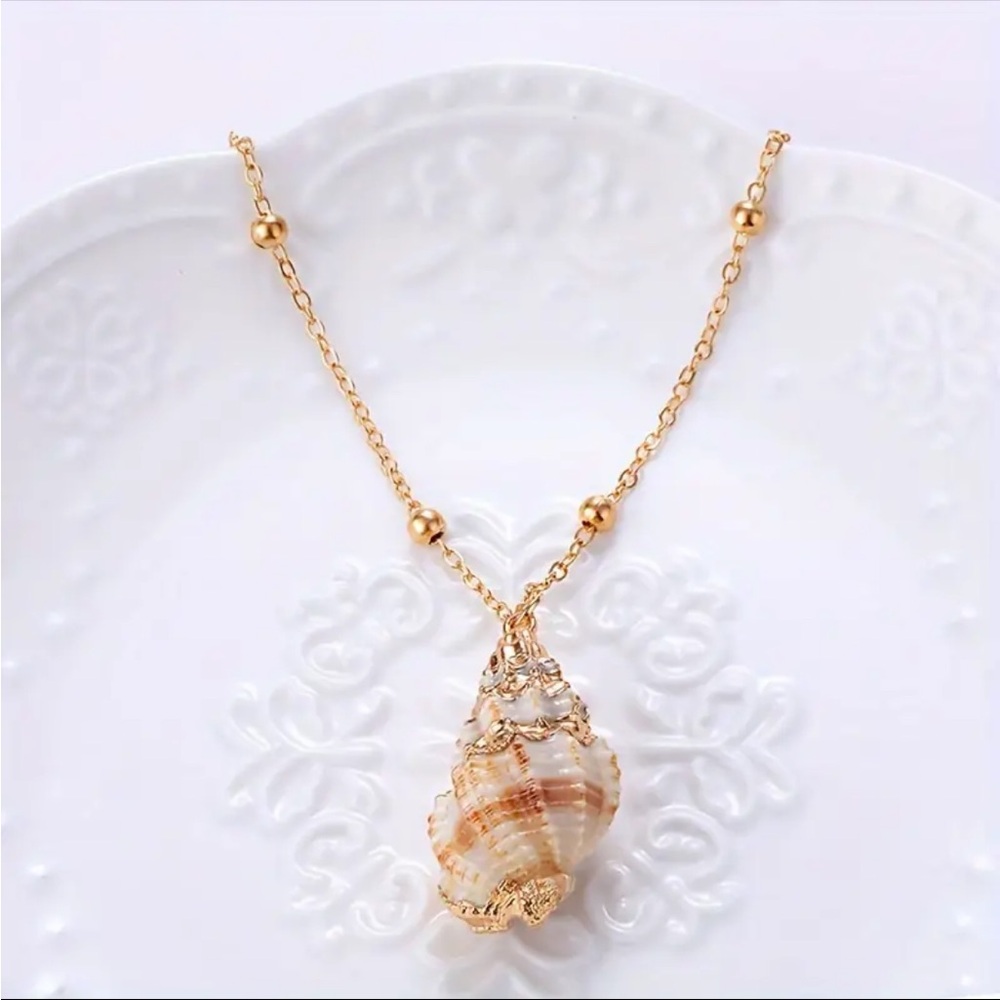 Boho Shell‎ Necklace